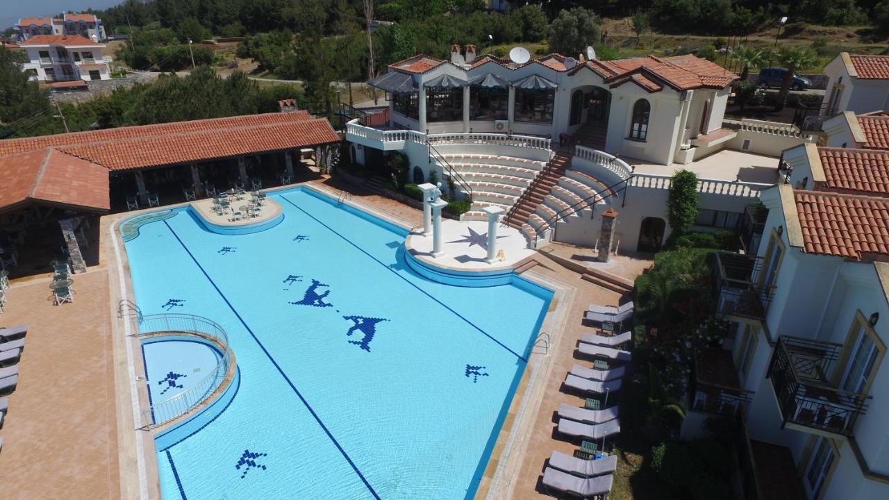 Artemisia Royal Park Club Hotel Олудениз Екстериор снимка