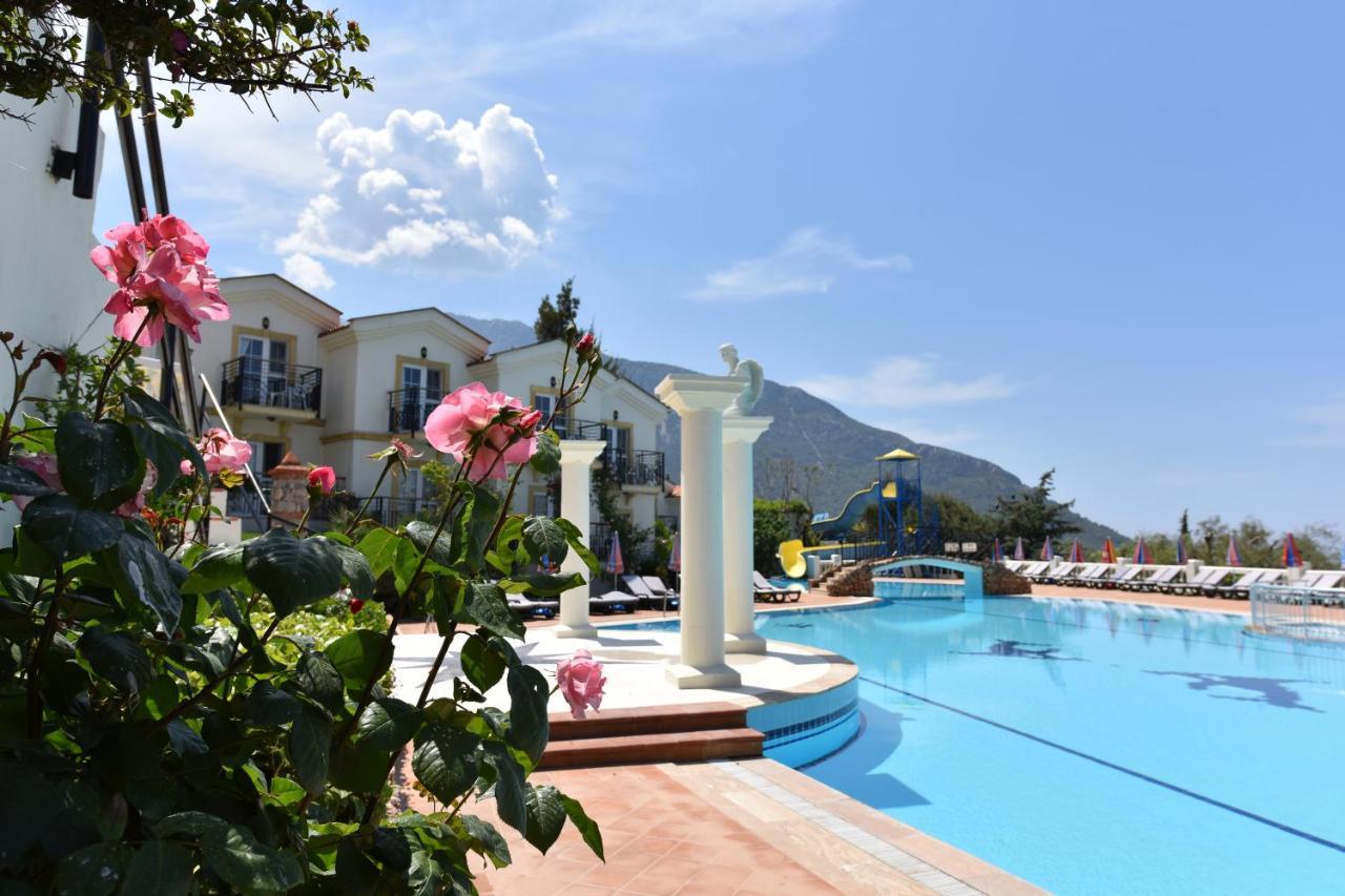 Artemisia Royal Park Club Hotel Олудениз Екстериор снимка