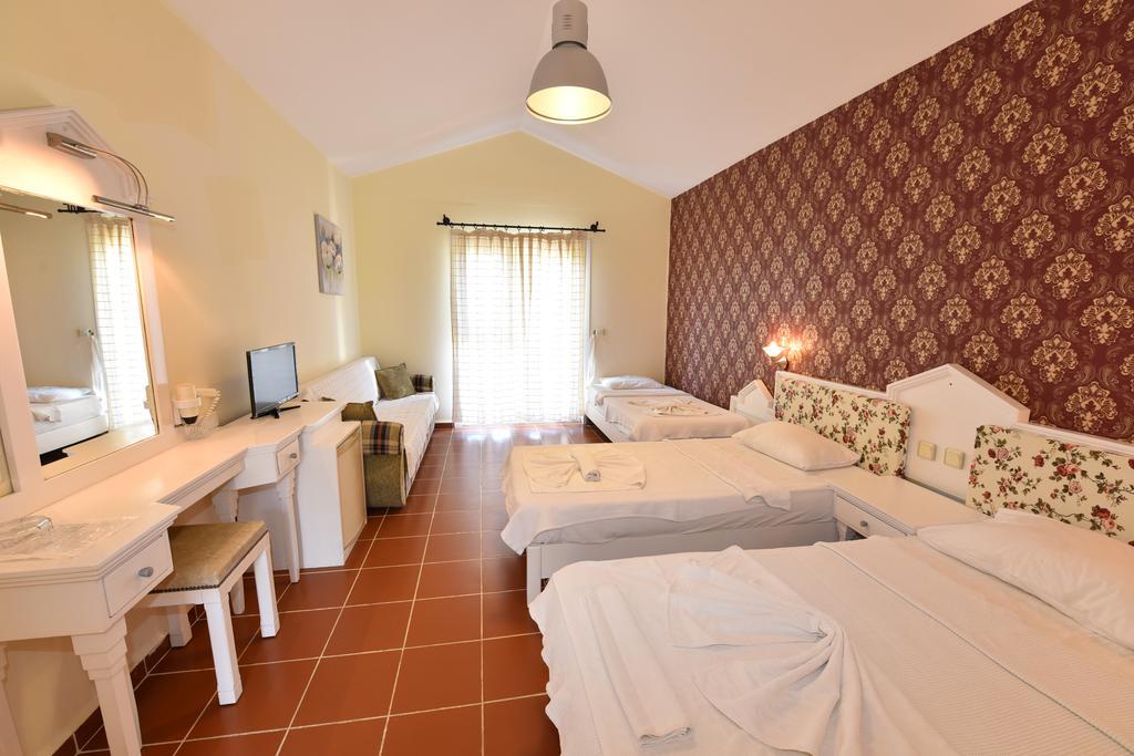 Artemisia Royal Park Club Hotel Олудениз Екстериор снимка