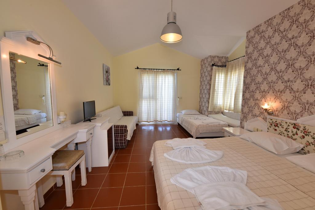 Artemisia Royal Park Club Hotel Олудениз Екстериор снимка