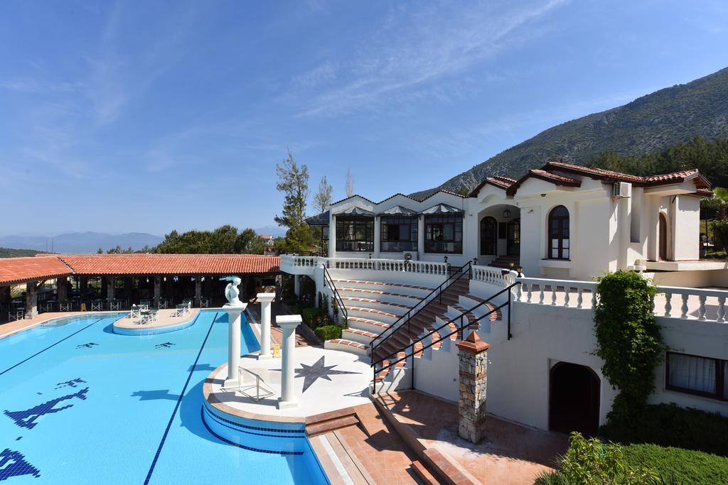 Artemisia Royal Park Club Hotel Олудениз Екстериор снимка